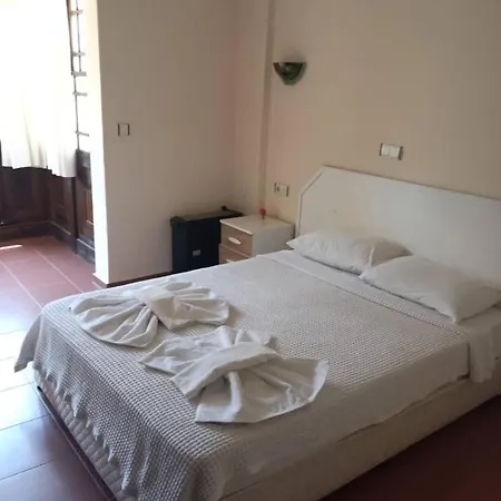 Lägenhetshotell Garden Evita Fethiye